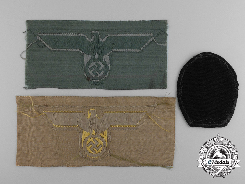 a_lot_of_three_german_second_war_cloth_insignia_c_4745