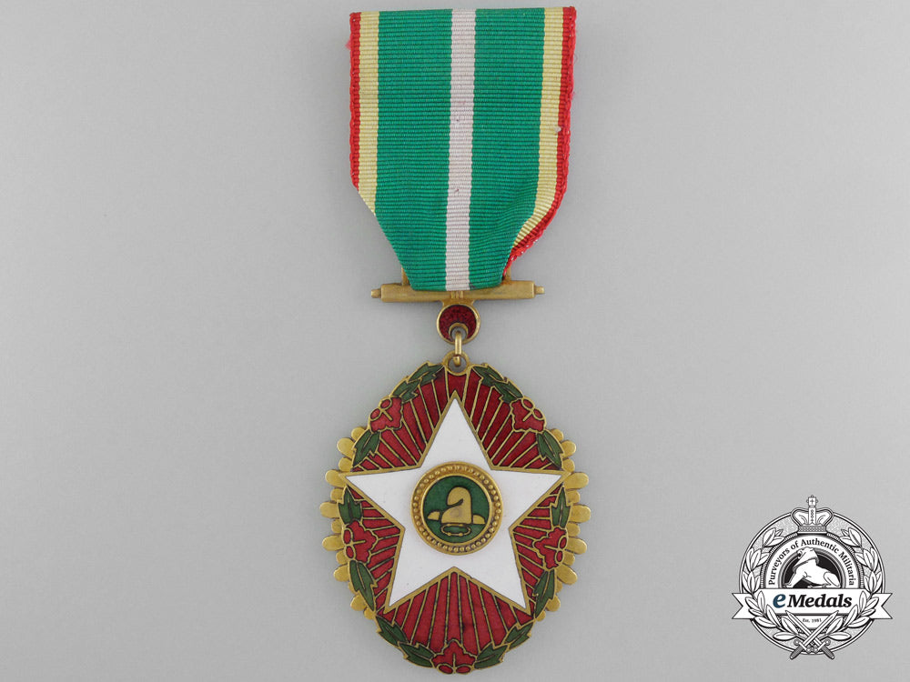 a_korean_order_of_civil_merit;4_th_class(_mongnyeon_medal)_c_4758_1