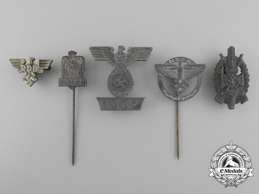 a_lot_of_five_second_war_german_stick_pins_and_badges_c_4825_1