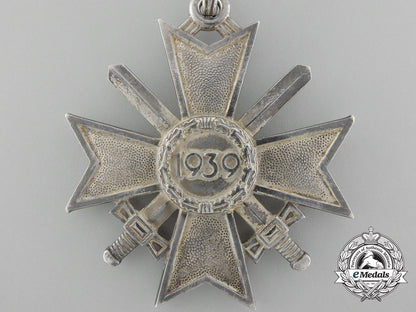 an_early_knight’s_cross_of_the_war_merit_cross_by_deschler_c_4906_1