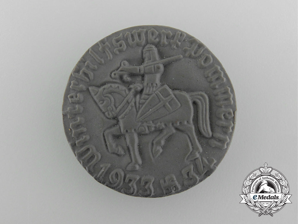 a1933/34_pommern_winter_relief_of_the_german_people_badge_c_5065