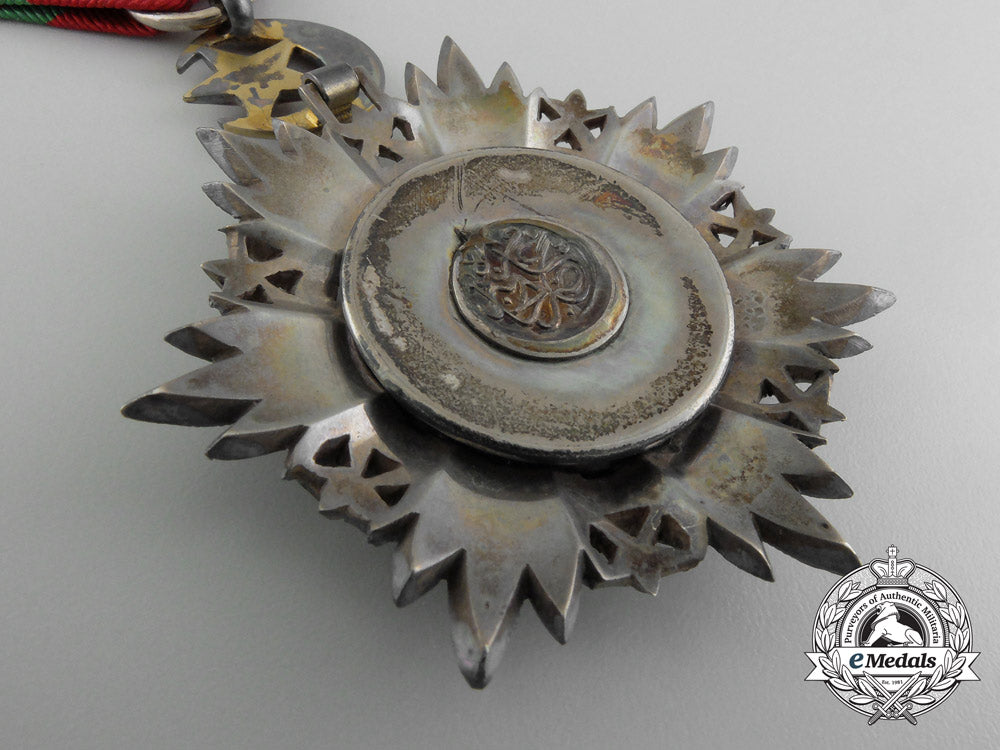 turkey,_ottoman_empire._an_order_of_medjidie(_mecidiye),_breast_badge_by_godet_c_5271_1