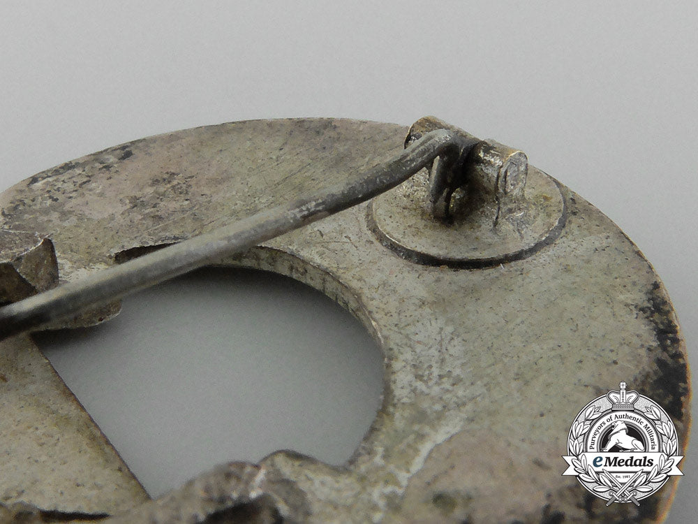 a_scarce_union_of_german_front-_line_soldier_associations_badge_c_5336