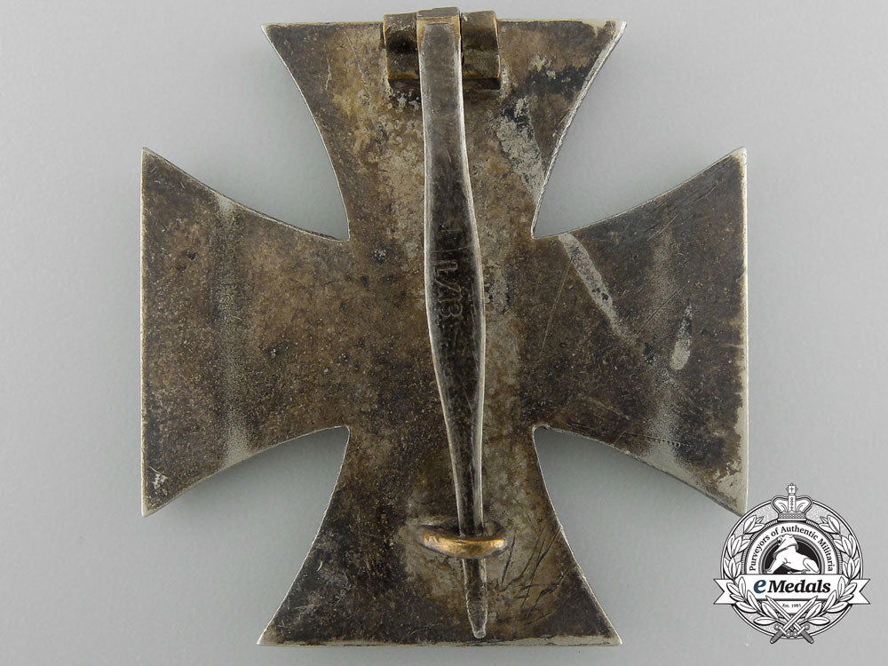 an_iron_cross_first_class1939_by_p._meybauer,_berlin_c_5436