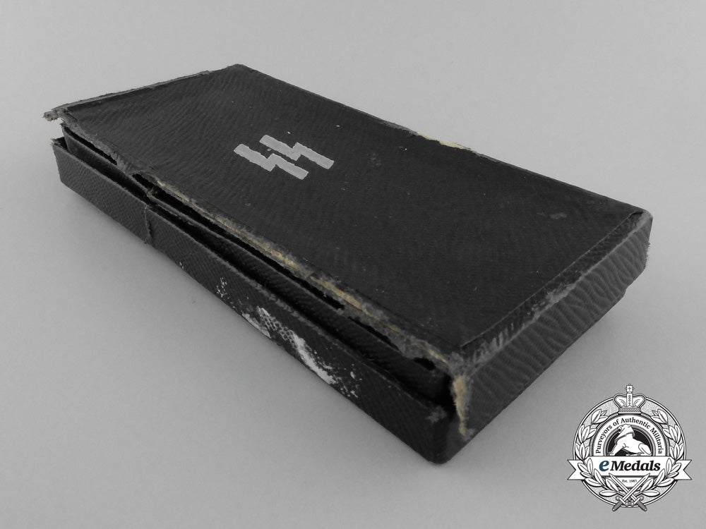 an_ss_eight_years’_faithful_service_award_with_box_by_deschler_c_5524