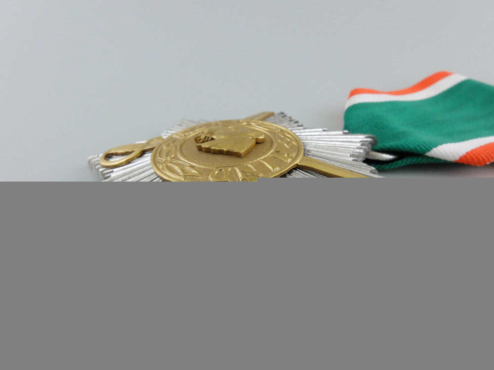 an_order_of_azad_hind;_second_class_star_with_case_by_rudolf_souval_c_566