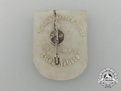 a1939_nsdap_alsfeld-_lauterbach_district_diet_day_badge_by_richard_sieper&_söhne_c_5792