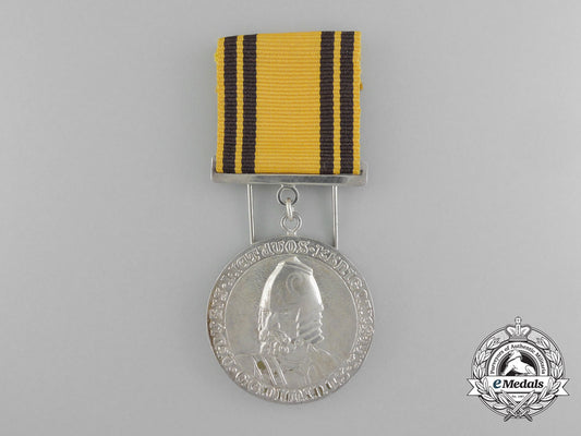 a_lithuanian_order_of_gediminas;_merit_medal_c_5892