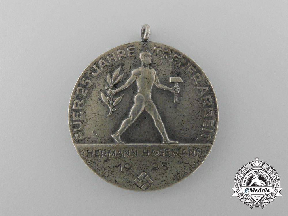 a1925_named25_year_long_service_of_the_new_york_hamburger_gummi-_waaren_compagnie_c_6103