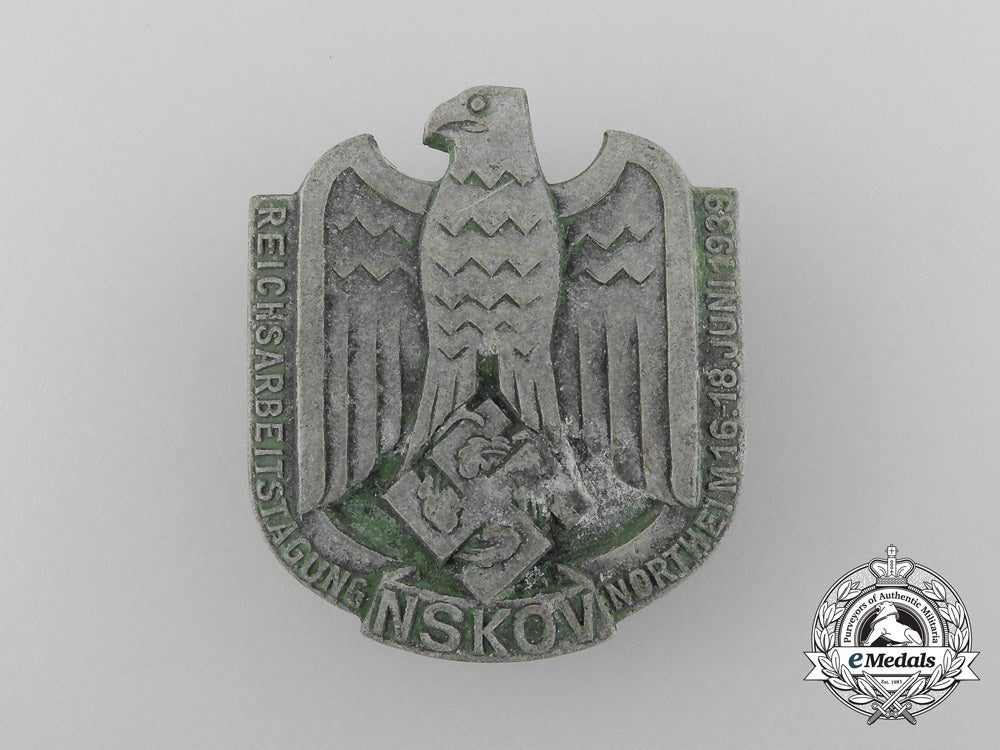 a1939_northeim_national_socialist_war_victim’s_care_job_fair_badge_by_deschler&_sohn_c_6409