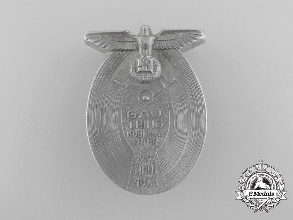 a1935_district-_day_and_assembly_badge_for_koblenz-_trier_by_robinson_c_6554