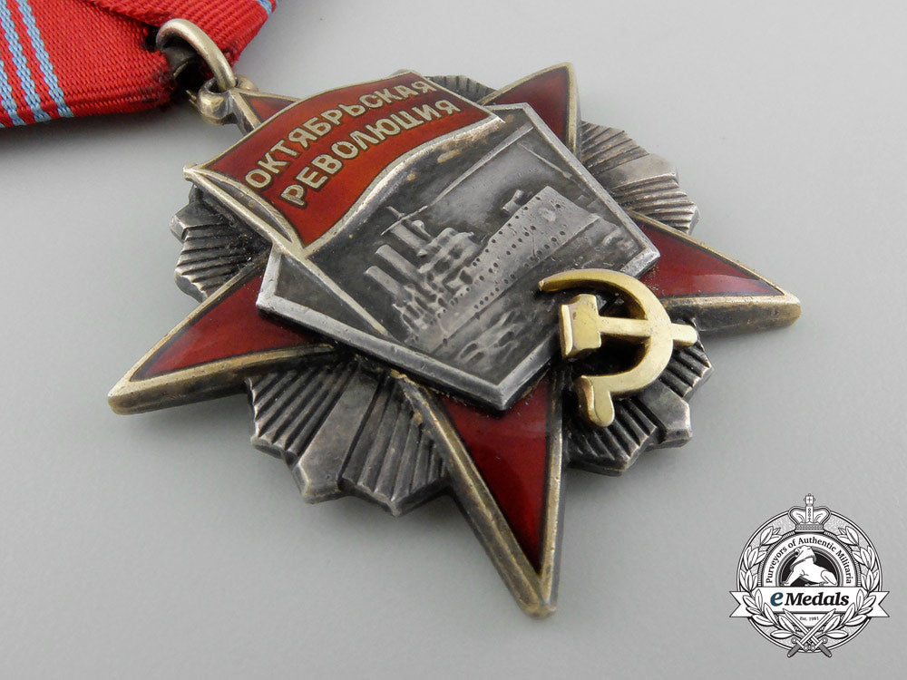 a_soviet_russian_order_of_the_october_revolution_c_6721