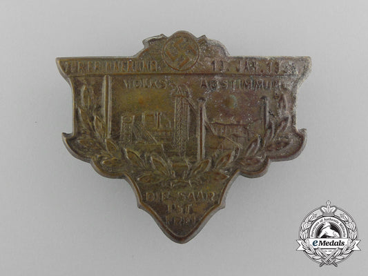 a_commemorative_badge_for_the_plebiscite_in_the_saar_c_6749