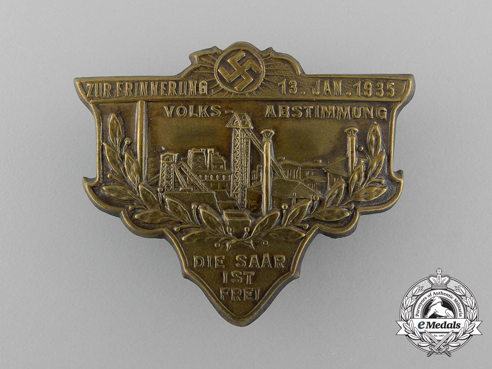 a_commemorative_badge_for_the_plebiscite_in_the_saar_c_6761