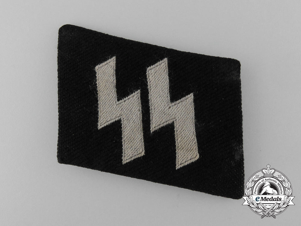 a_waffen-_ss_em/_ncos_bevo_runic_collar_tab_c_6937
