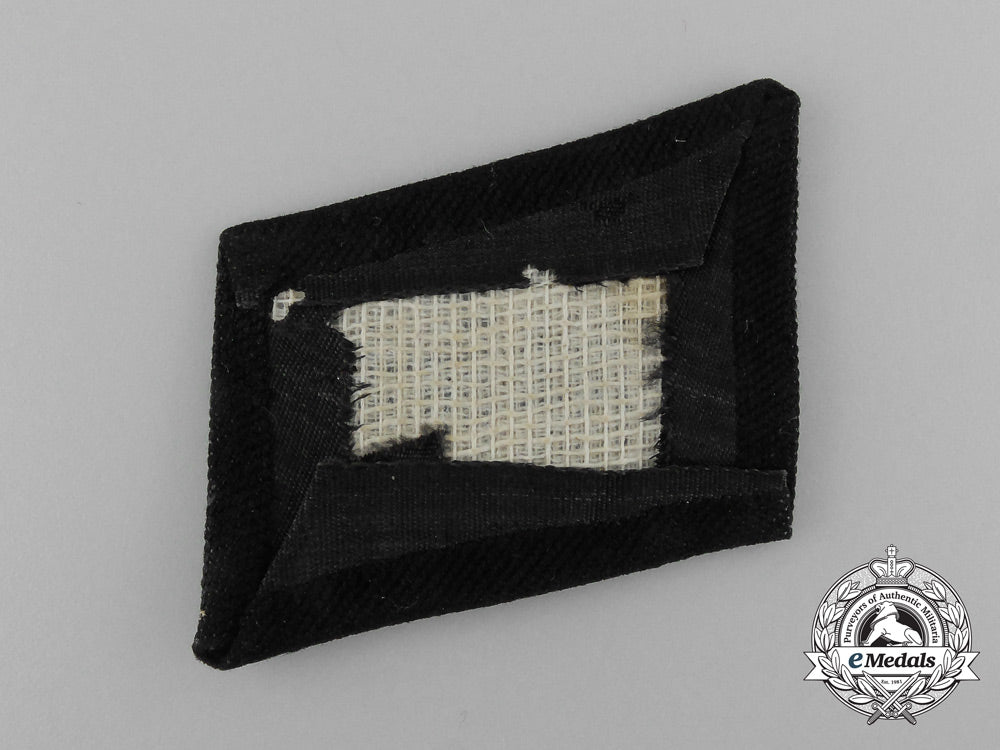 a_waffen-_ss_em/_ncos_bevo_runic_collar_tab_c_6938