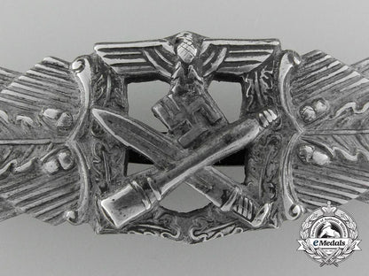germany,_heer._a_close_combat_clasp,_silver_grade,_by_rudolf_souval_c_7037_1_1