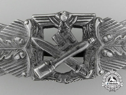 germany,_heer._a_close_combat_clasp,_silver_grade,_by_rudolf_souval_c_7037_1_1