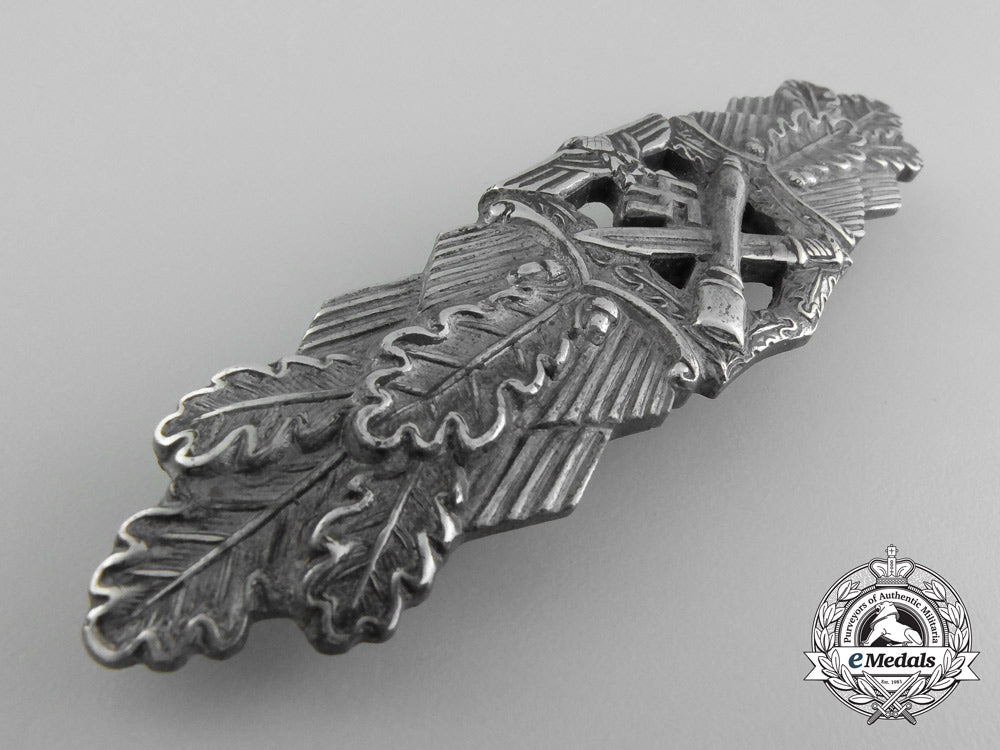 germany,_heer._a_close_combat_clasp,_silver_grade,_by_rudolf_souval_c_7039_1_1
