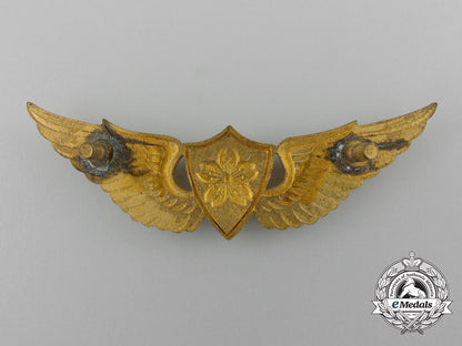 a_gold_japanese_ground_self_defense_force_pilot’s_wings_c_7832