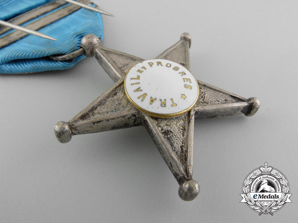 a_belgian_colonial_service_star;_type_ii_c_7933_1