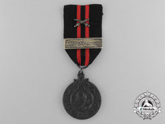 A Finnish Winter War 1939-1940 Medal; Kunnia Isanmaa