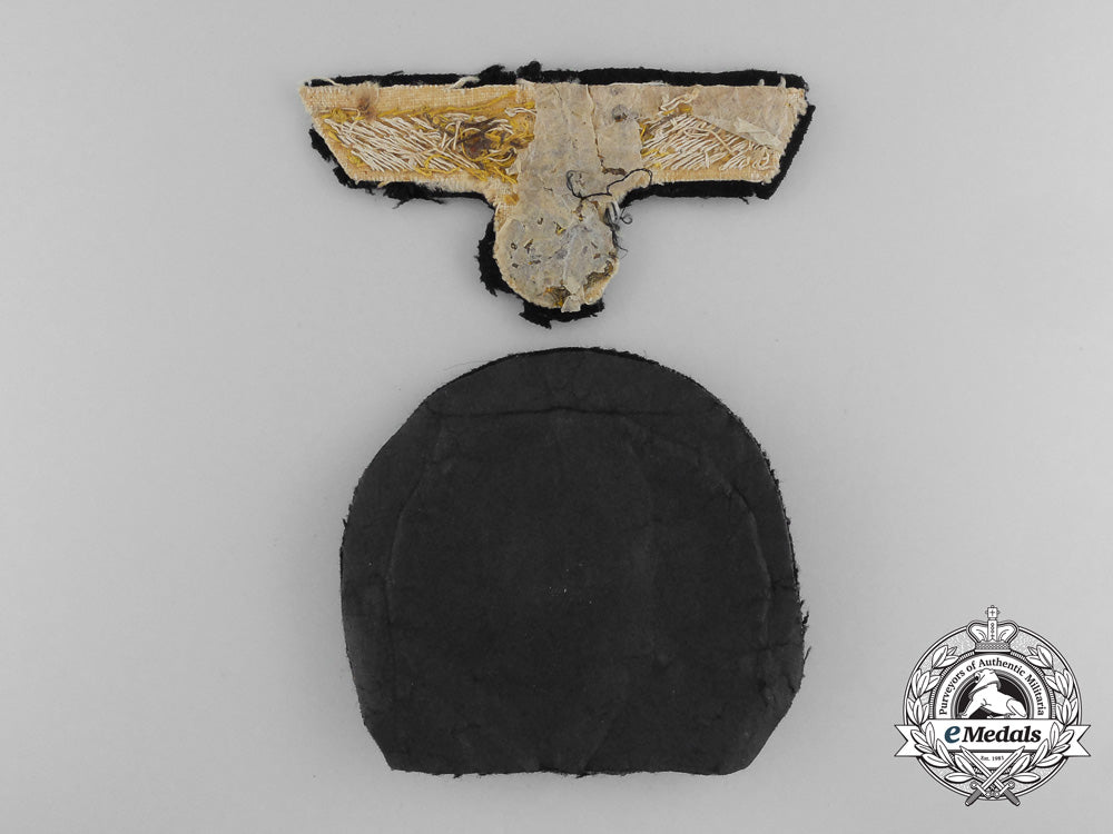 a_worn_second_war_kriegsmarine_officers_visor_wreath_and_cap_eagle_c_8020