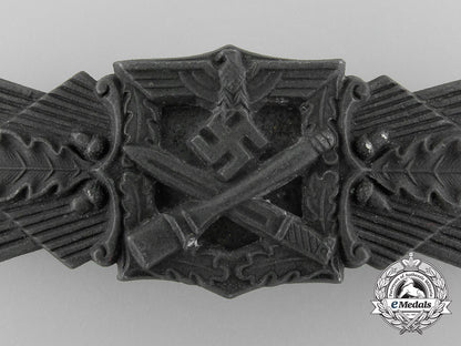 a_bronze_grade_close_combat_clasp_by_friedrich_linden,_lüdenscheid_c_8194