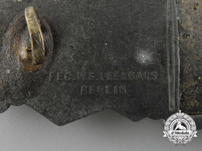 a_bronze_grade_close_combat_clasp_by_friedrich_linden,_lüdenscheid_c_8196