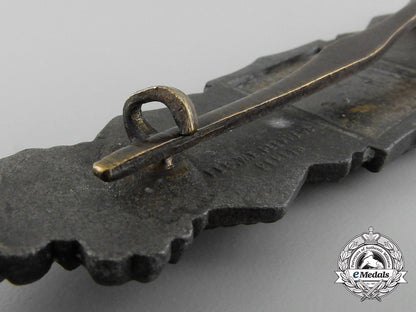a_bronze_grade_close_combat_clasp_by_friedrich_linden,_lüdenscheid_c_8200