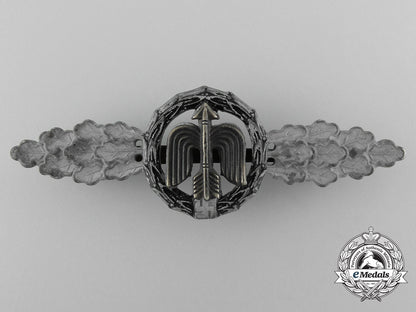 germany,_luftwaffe._a_short_range_night_fighter_clasp,_bronze_grade_c_8204_1