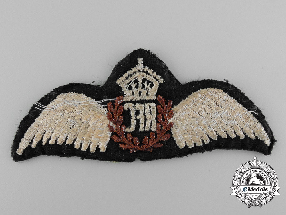 a_royal_flying_corps(_rfc)_pilot_wing_and_cap_badge_c_8354