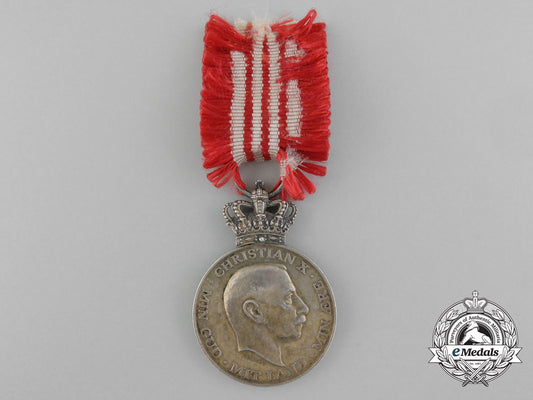 a_danish_award_for_participation_in_allied_military_service;1940-1945_c_8573