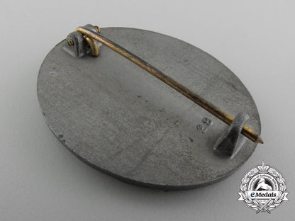 a_german_second_war_wound_badge_by_eugen_schidthaussler;_gold_grade_c_8746_1