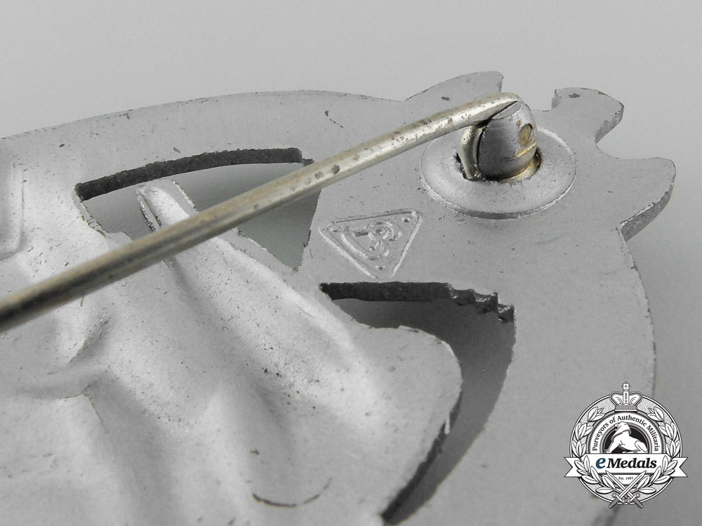a_mint_silver_grade_tank_badge_by_maker“_as”_c_8819