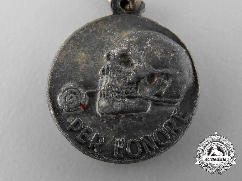italy._an_extremely_rare_medal_of_decima_flottiglia_mas(_italian_commando_frogman_unit)_c_8879