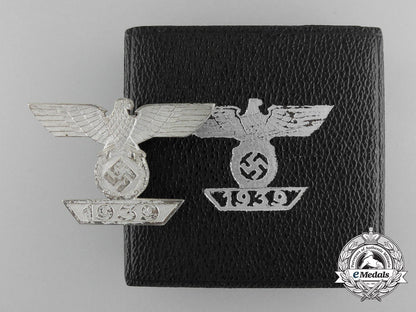a_cased&_mint_clasp_to_the_iron_cross_first_class1939_by_deumer_c_8951