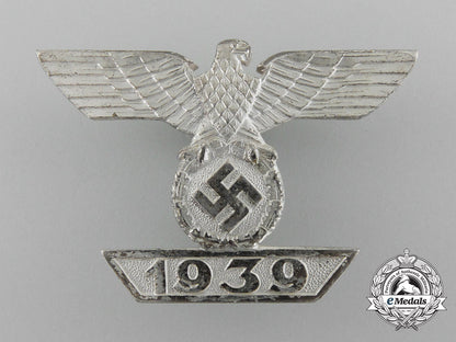 a_cased&_mint_clasp_to_the_iron_cross_first_class1939_by_deumer_c_8954