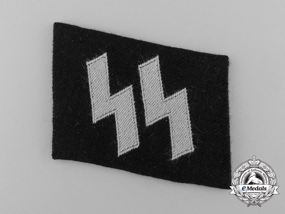 a_waffen-_ss_em/_ncos_bevo_runic_collar_tab_c_8972