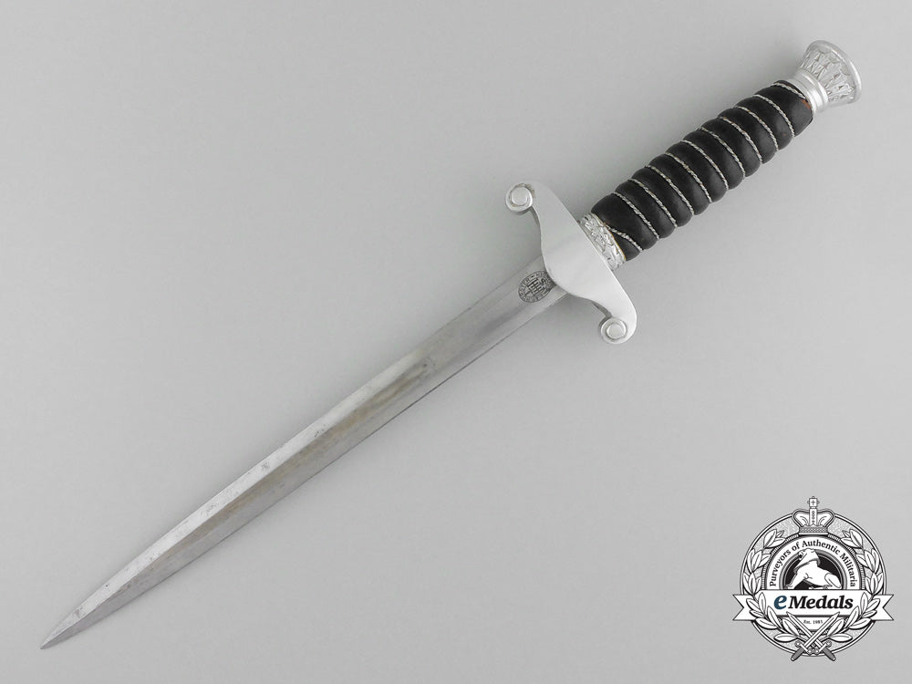 a_land_custom_official_dagger_by_hörster_c_9016_1