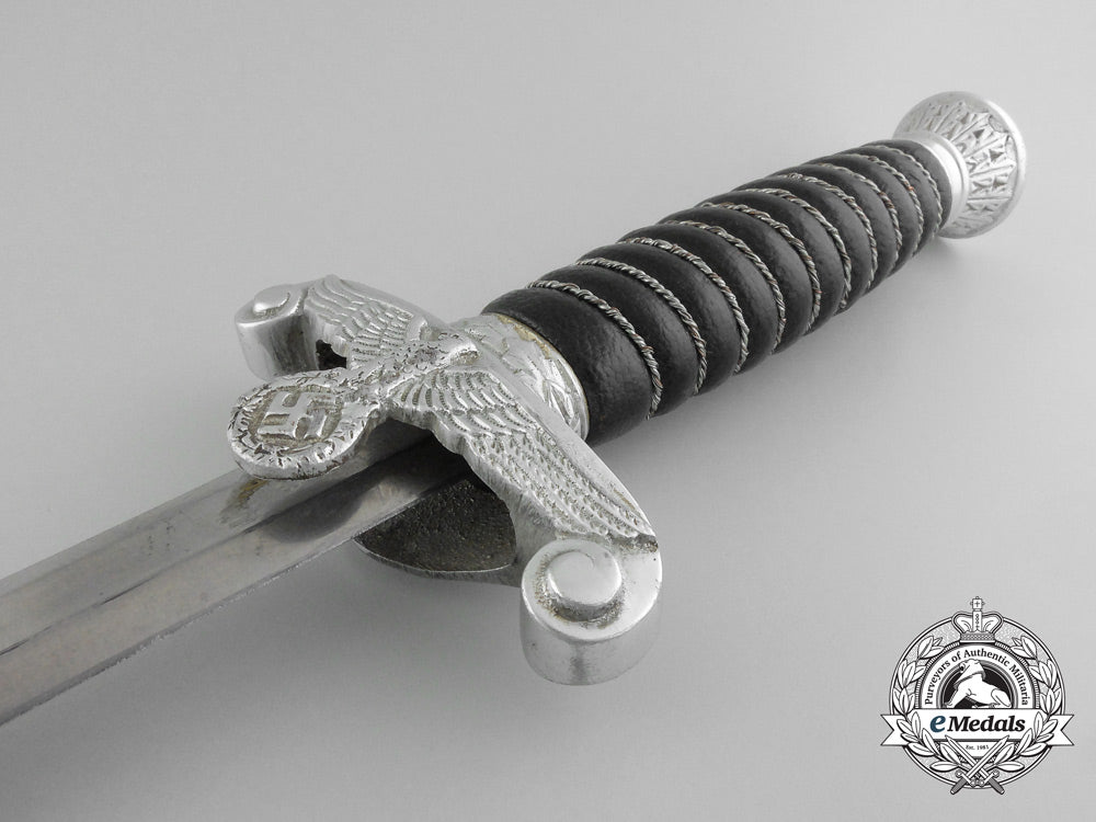 a_land_custom_official_dagger_by_hörster_c_9020_1