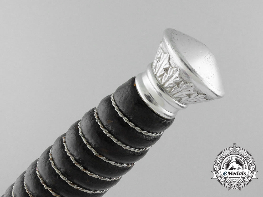 a_land_custom_official_dagger_by_hörster_c_9022_1