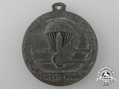 italy,_fascist_state._a_rare_parachutist_decoration_c_9197_1_1