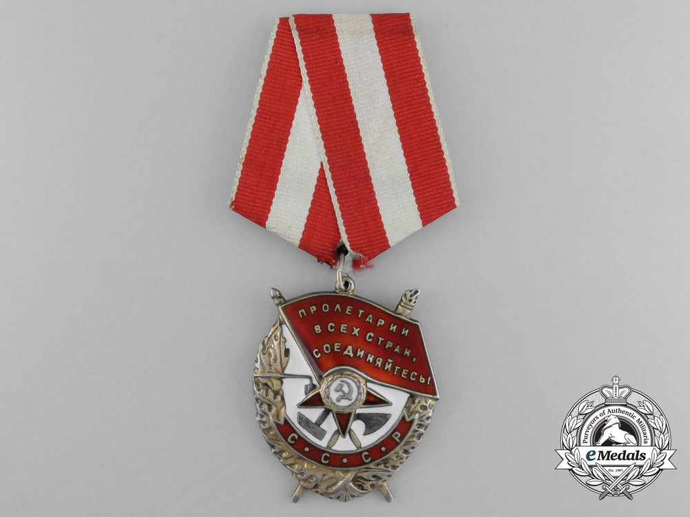 a_soviet_russian_order_of_the_red_banner;_type3_c_9233