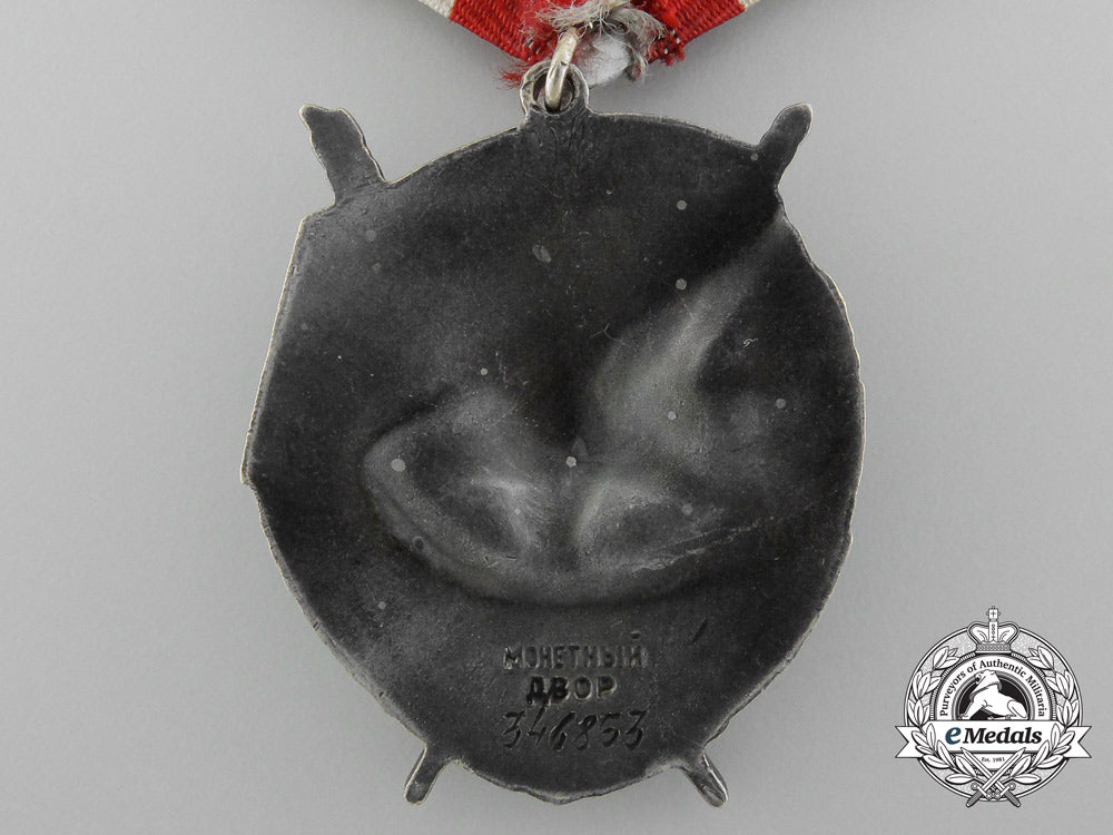 a_soviet_russian_order_of_the_red_banner;_type3_c_9235