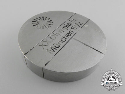a1972_xx_munich_summer_olympic_games_official_participant's_medal_by_fritz_krupp_c_9242