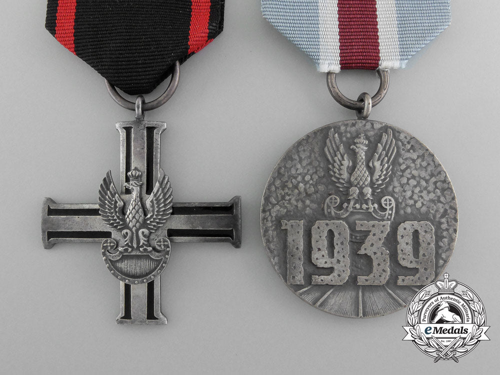 poland._a_pair_to_the_head_of_the_bureau_for_veterans_and_persons_persecuted_c_9526_1_1_1_1_1