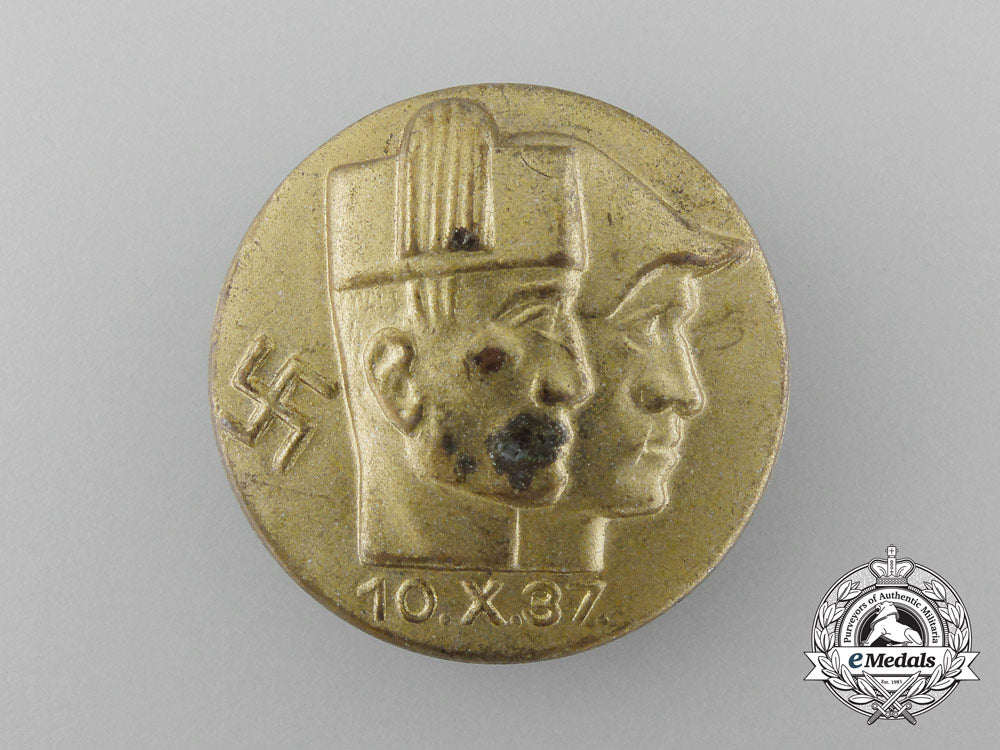 an1937_italian_fascist_rally_badge_c_9732