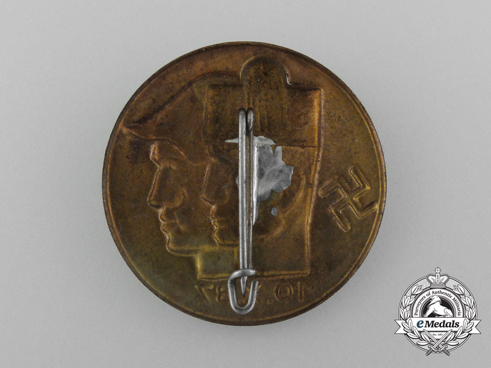 an1937_italian_fascist_rally_badge_c_9733