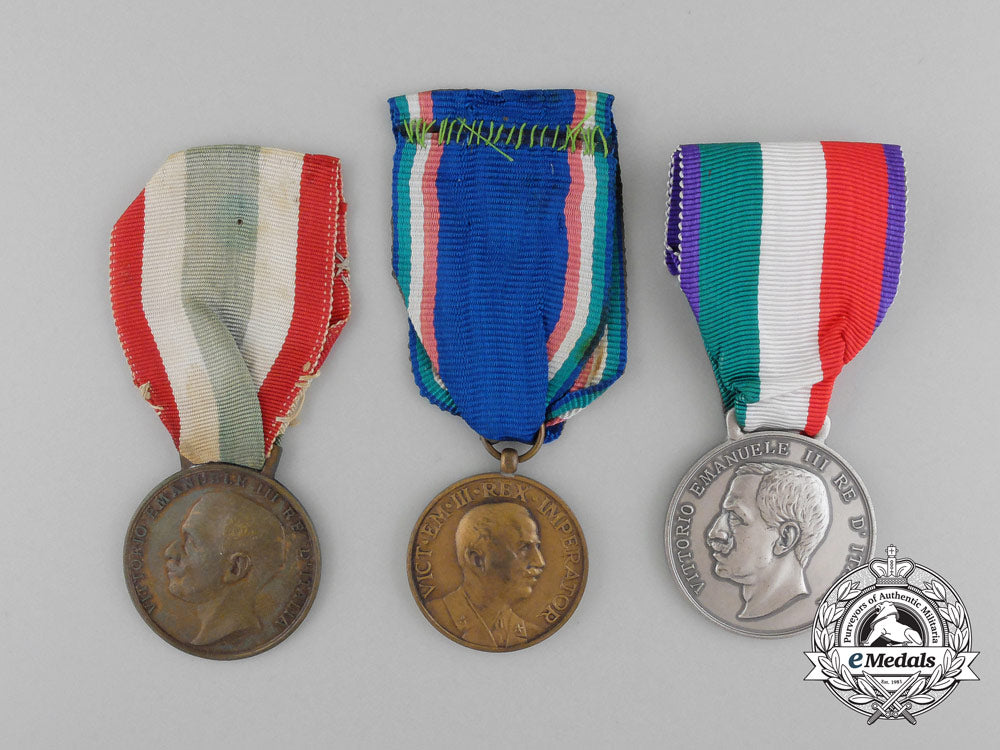 seven_italian_medals_and_awards_c_9903
